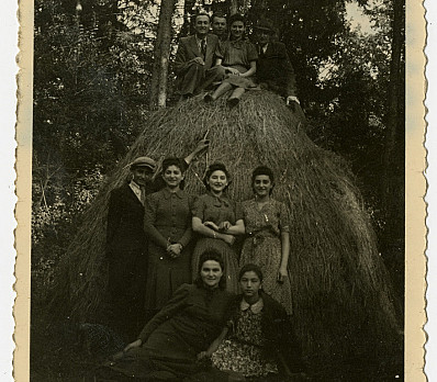 Family portrait in Satu Mare